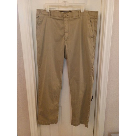 Lee Other - Men's Lee X-treme Comfort Elastic Waistband Beige Pants Straight Leg Size 42x32